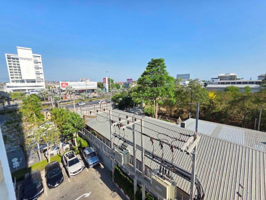 1 Bedroom Condo for sale at The Trust Condo