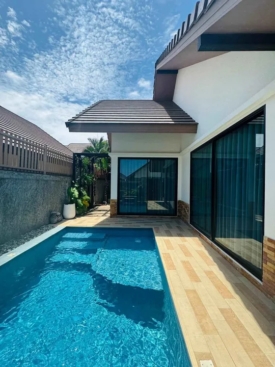 Photo from a listing at Palm Oasis