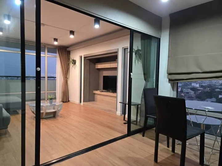 2 Bedroom Condo for sale at Riviera Wongamat