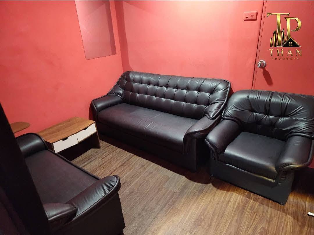 Commercial for sale in Soi Buakhao