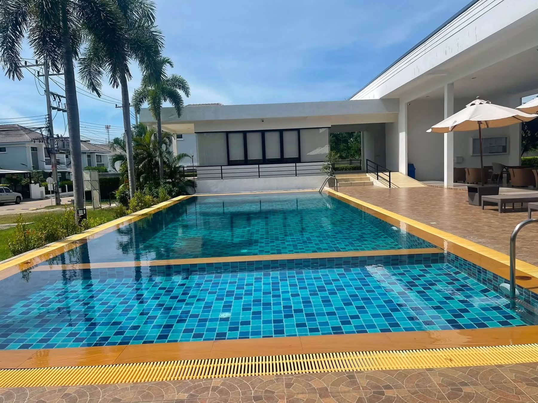 3 Bedroom House for rent at Uraiwan Park View