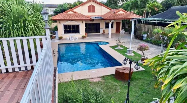 Photo from a listing at Siam Country Club