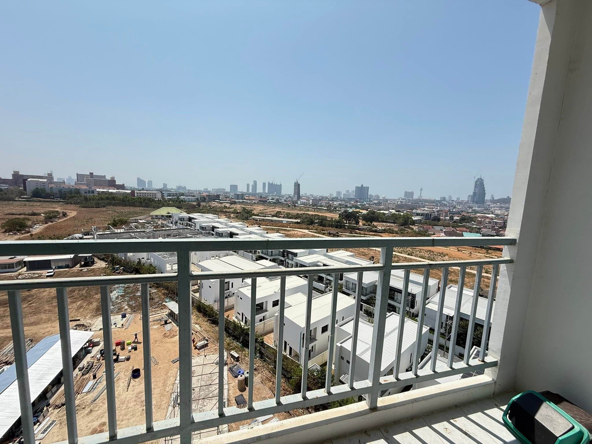 1 Bedroom Condo for sale at Unixx