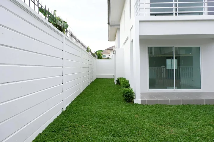 3 Bedroom House for sale in Chaiyapruek 2