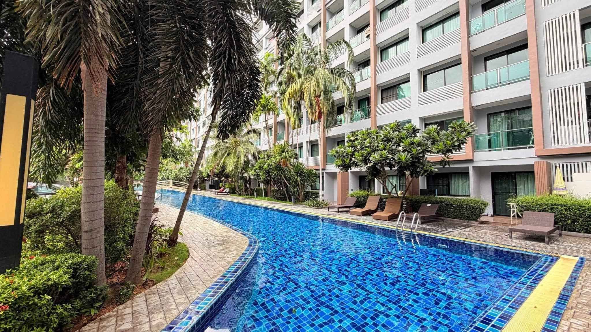 2 Bedroom Condo for sale at Dusit Grand Park 1