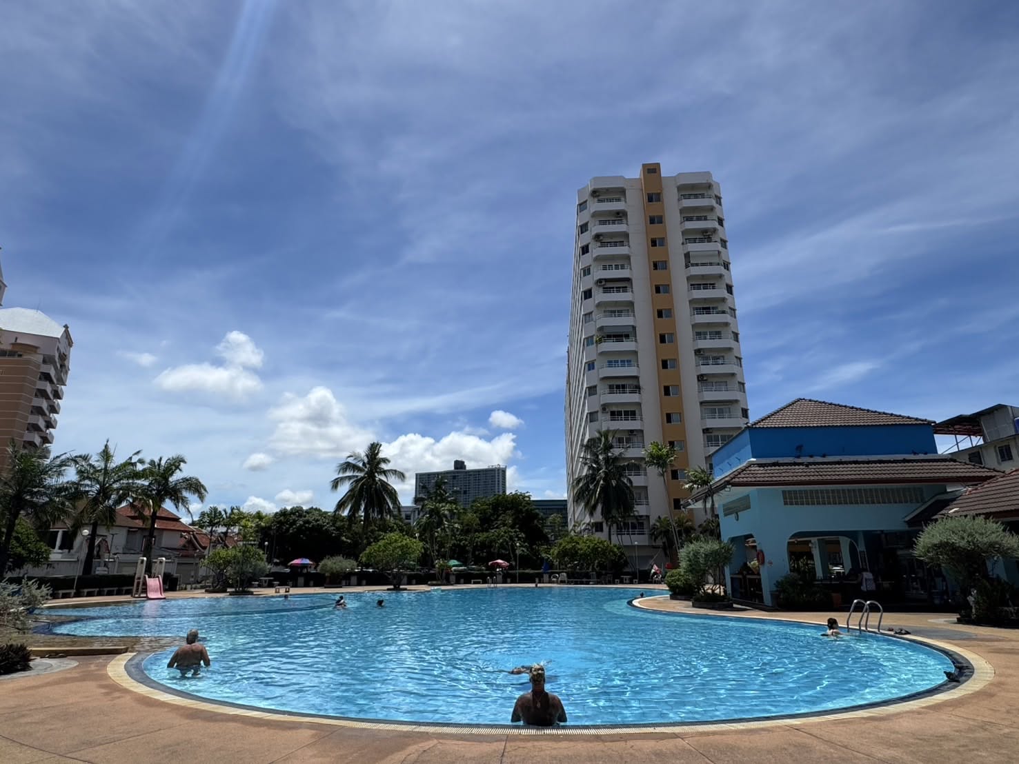 Studio for sale in Thappraya