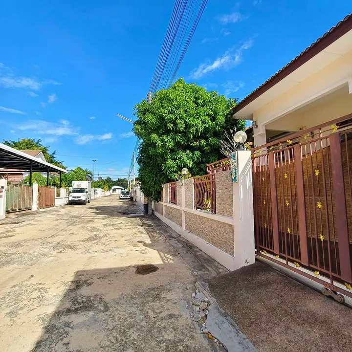 3 Bedroom Villa for sale in Bang Saray