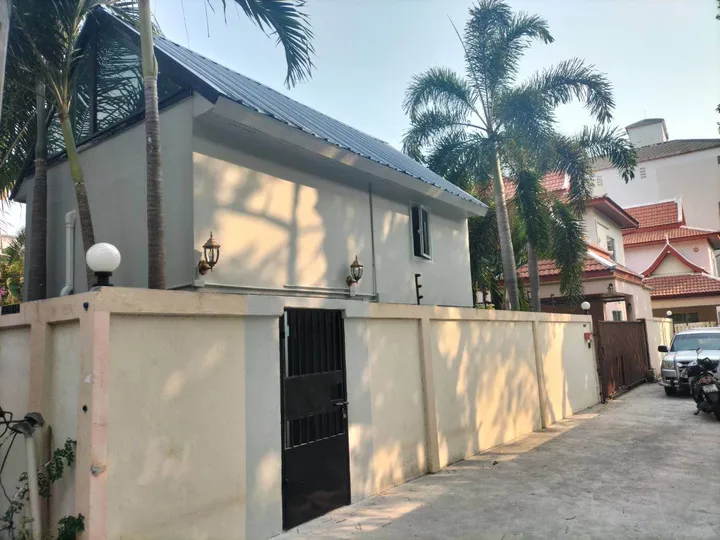 1 Bedroom House for rent in Pratumnak
