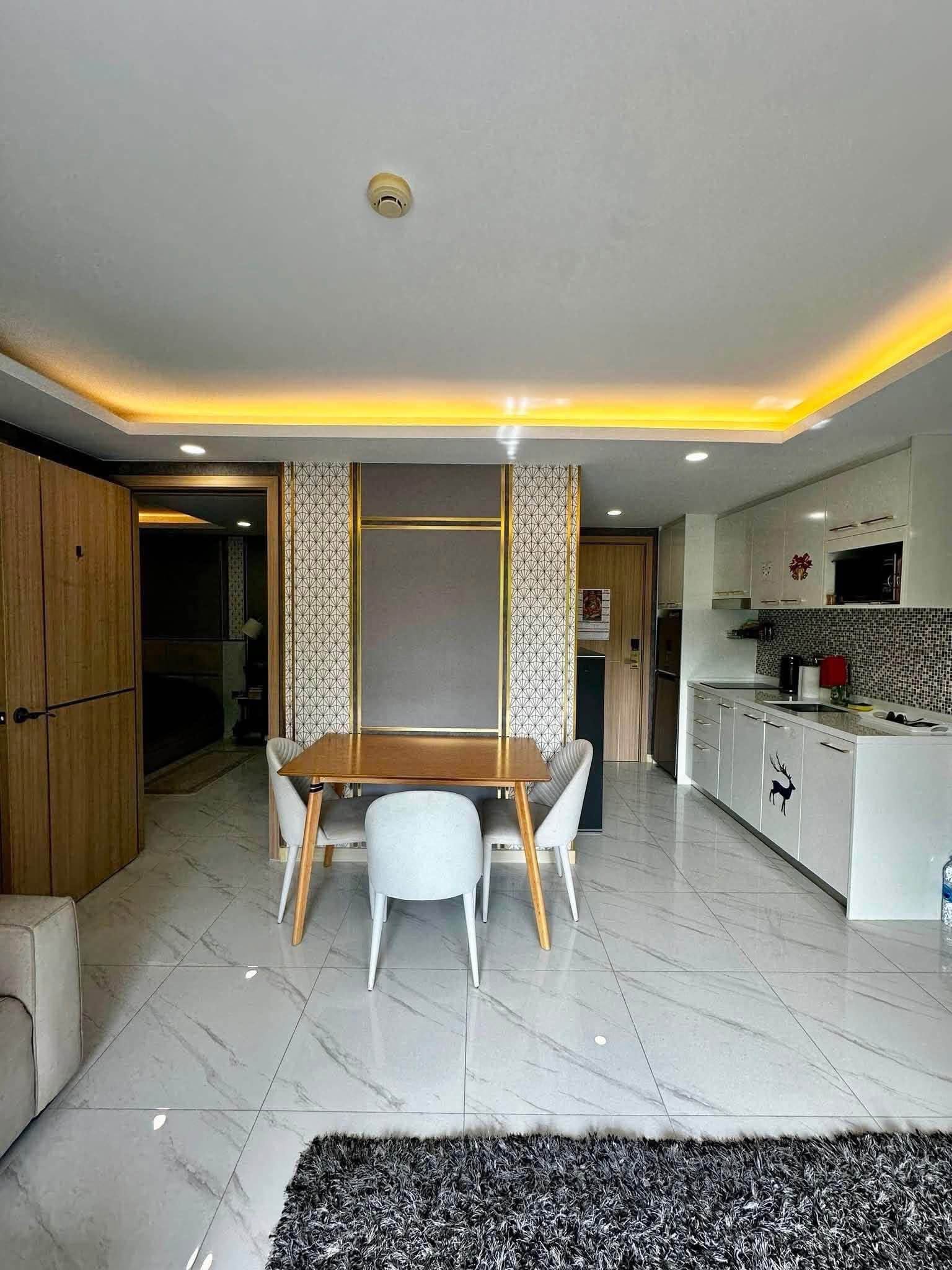3 Bedroom Condo for rent at Dusit Grand Park 2