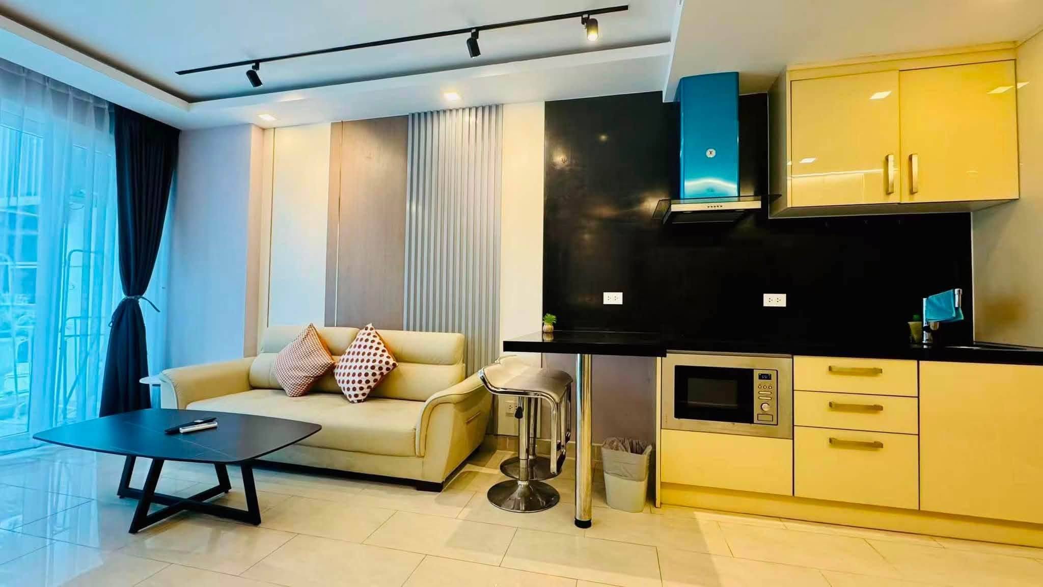 1 Bedroom Condo for sale at Grand Avenue