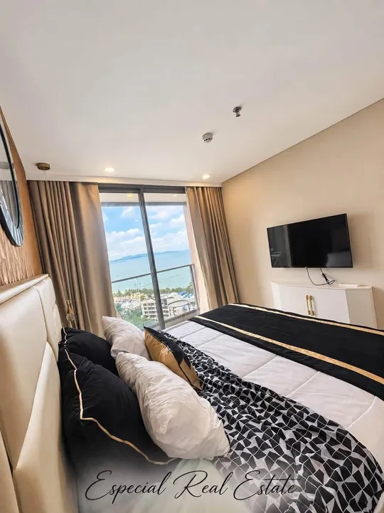 1 Bedroom Apartment for rent at Copacabana