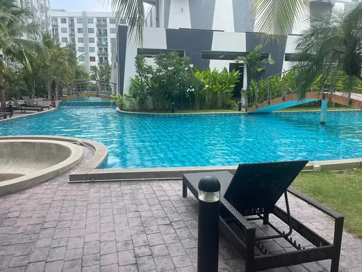 1 Bedroom Condo for rent at Arcadia Beach Resort