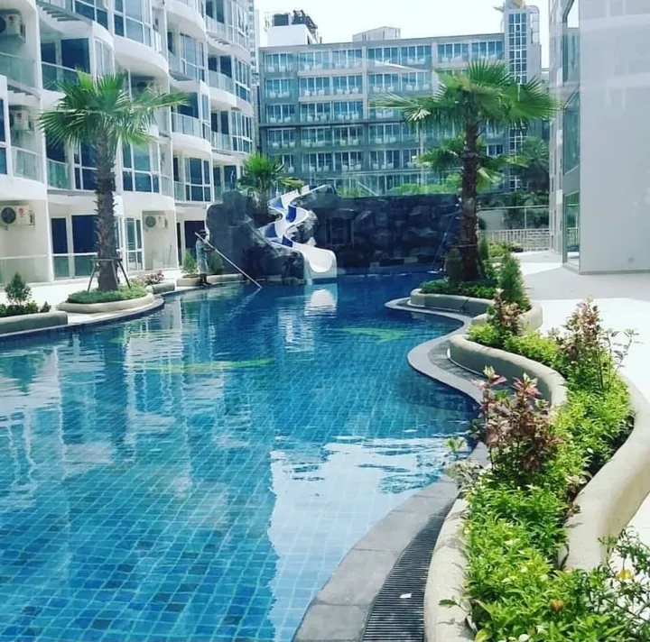 2 Bedroom Condo for sale at Grand Avenue Central Pattaya