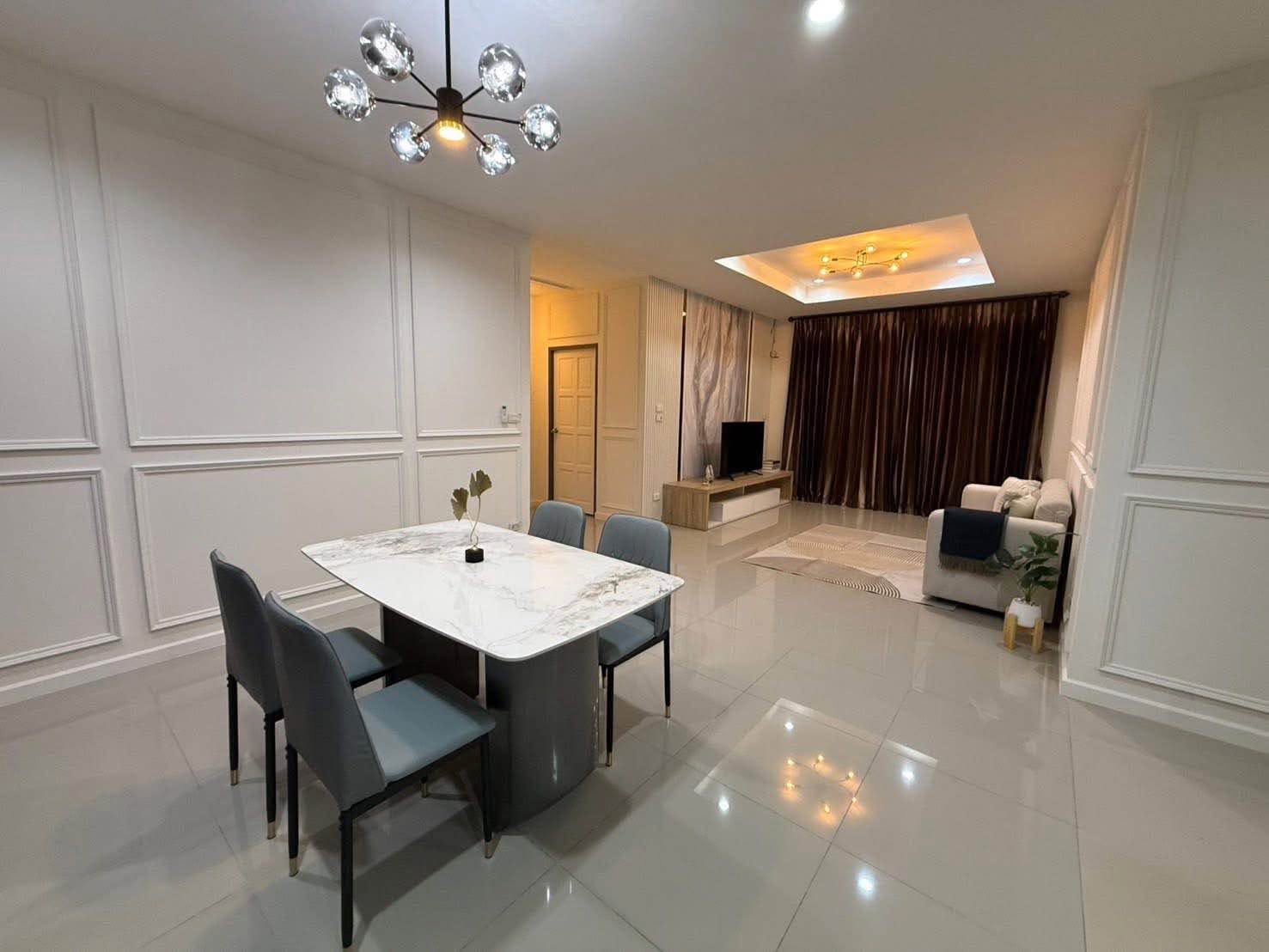 3 Bedroom House for rent at Ruen Phisa Village