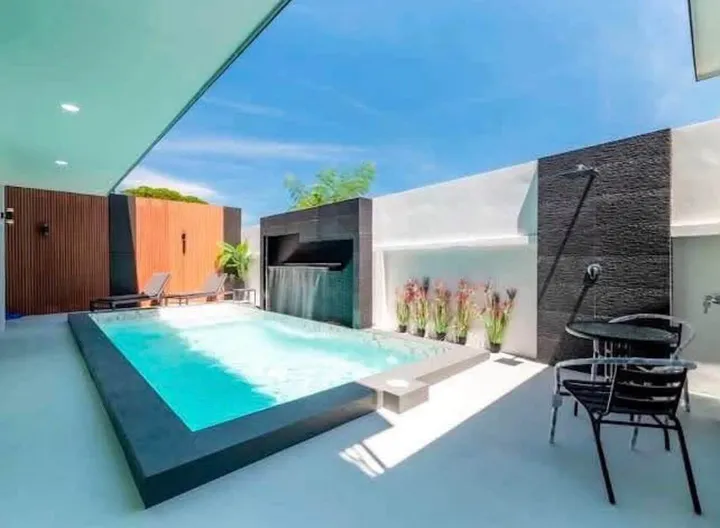 5 Bedroom Villa for sale in Jomtien