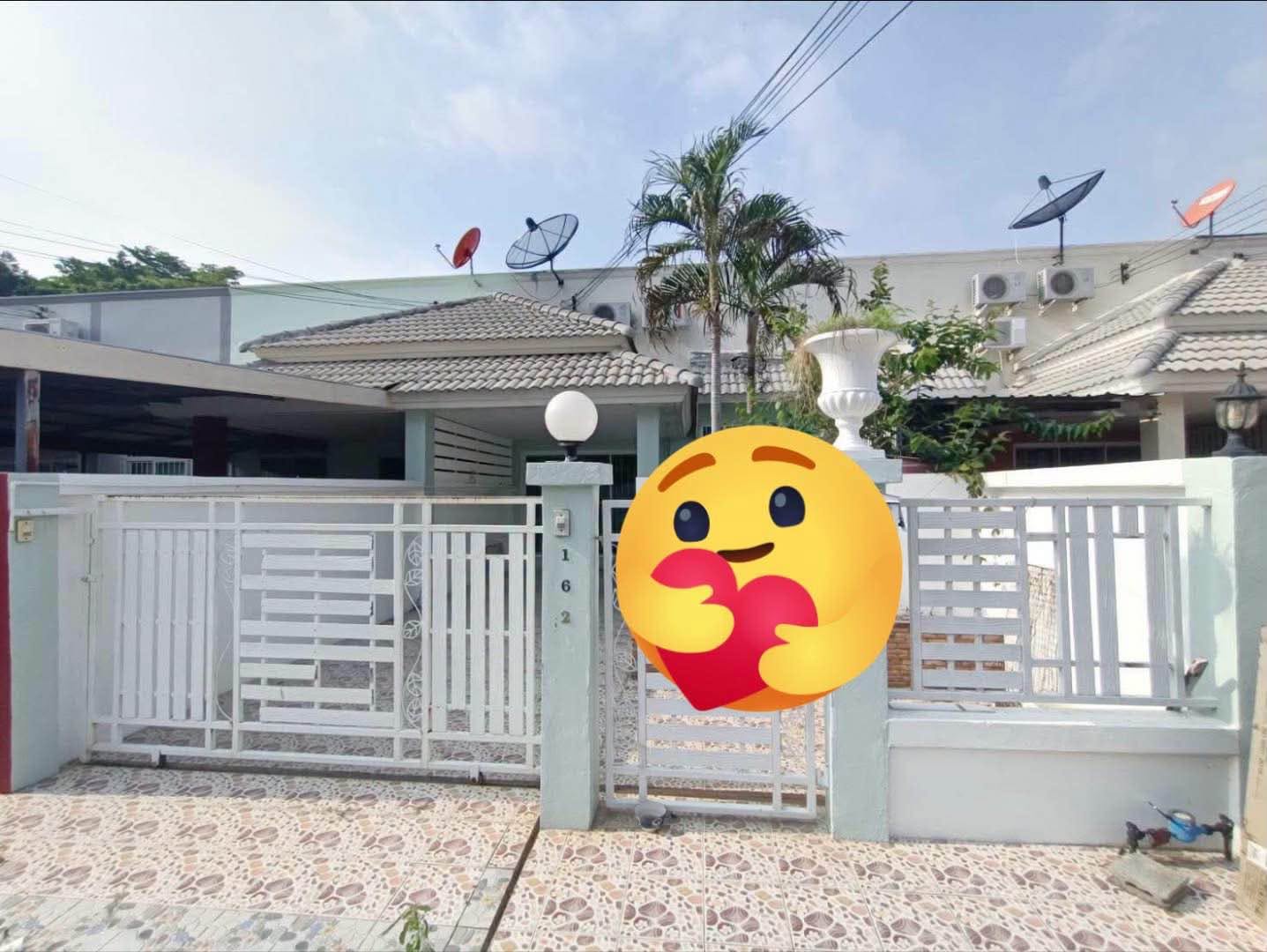 2 Bedroom House for rent at Ekamongkol Chaiyapruek 2