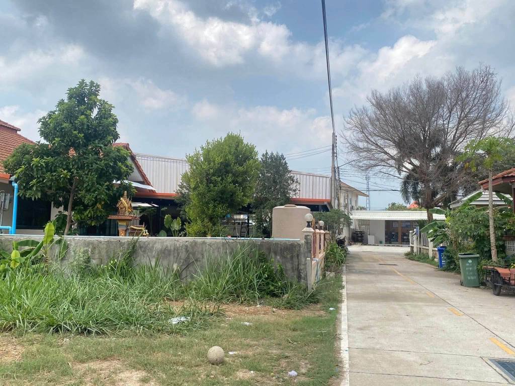 Land for sale in Sattahip