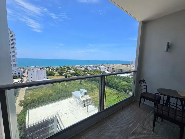 Studio for rent at The Riviera Jomtien