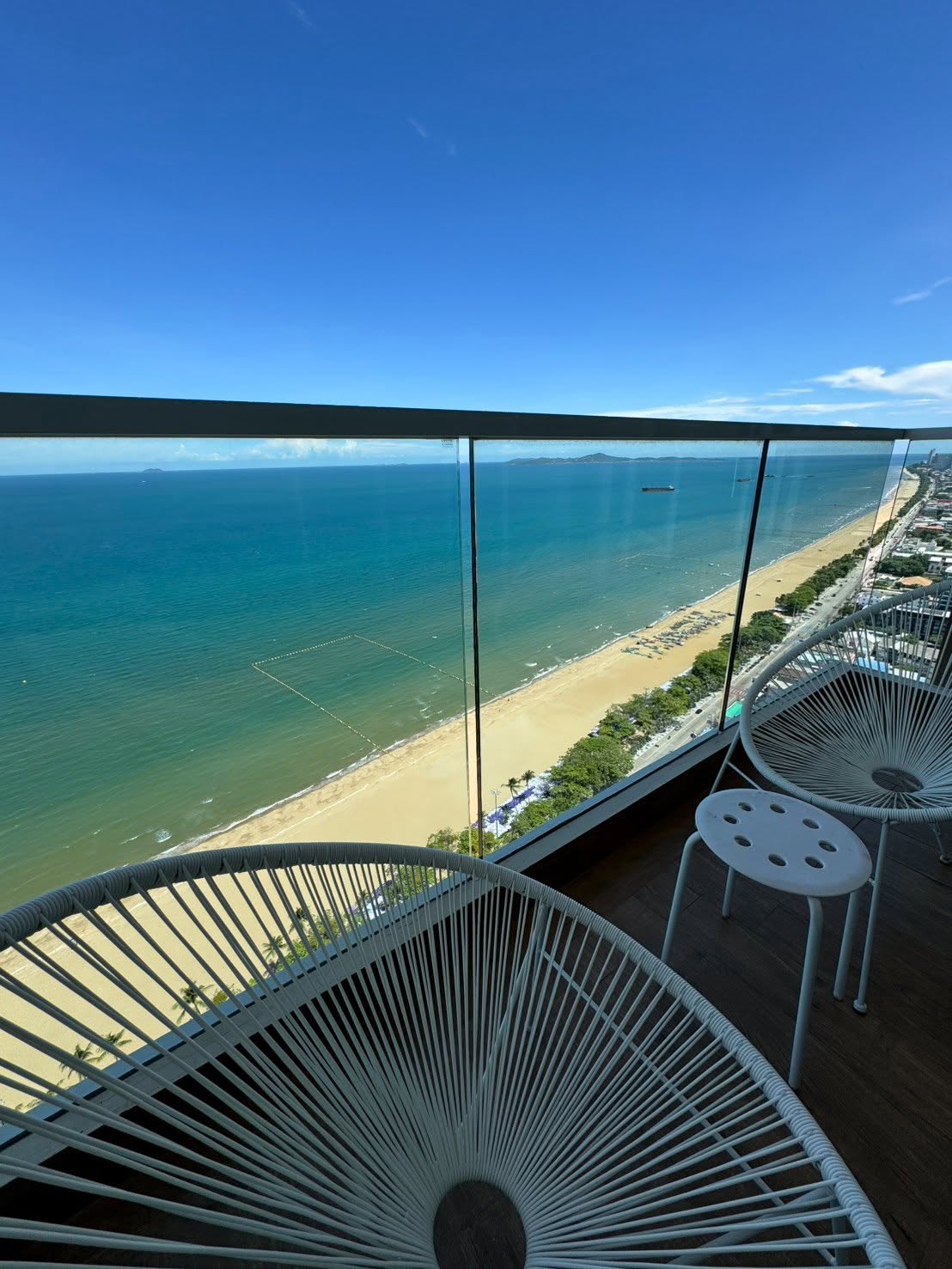 1 Bedroom Condo for sale at Cetus Beachfront