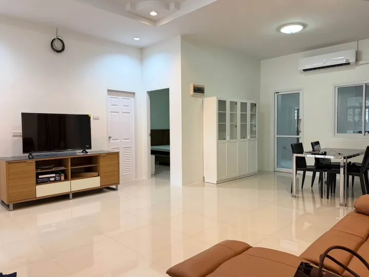 2 Bedroom House for rent in Chokchai 8