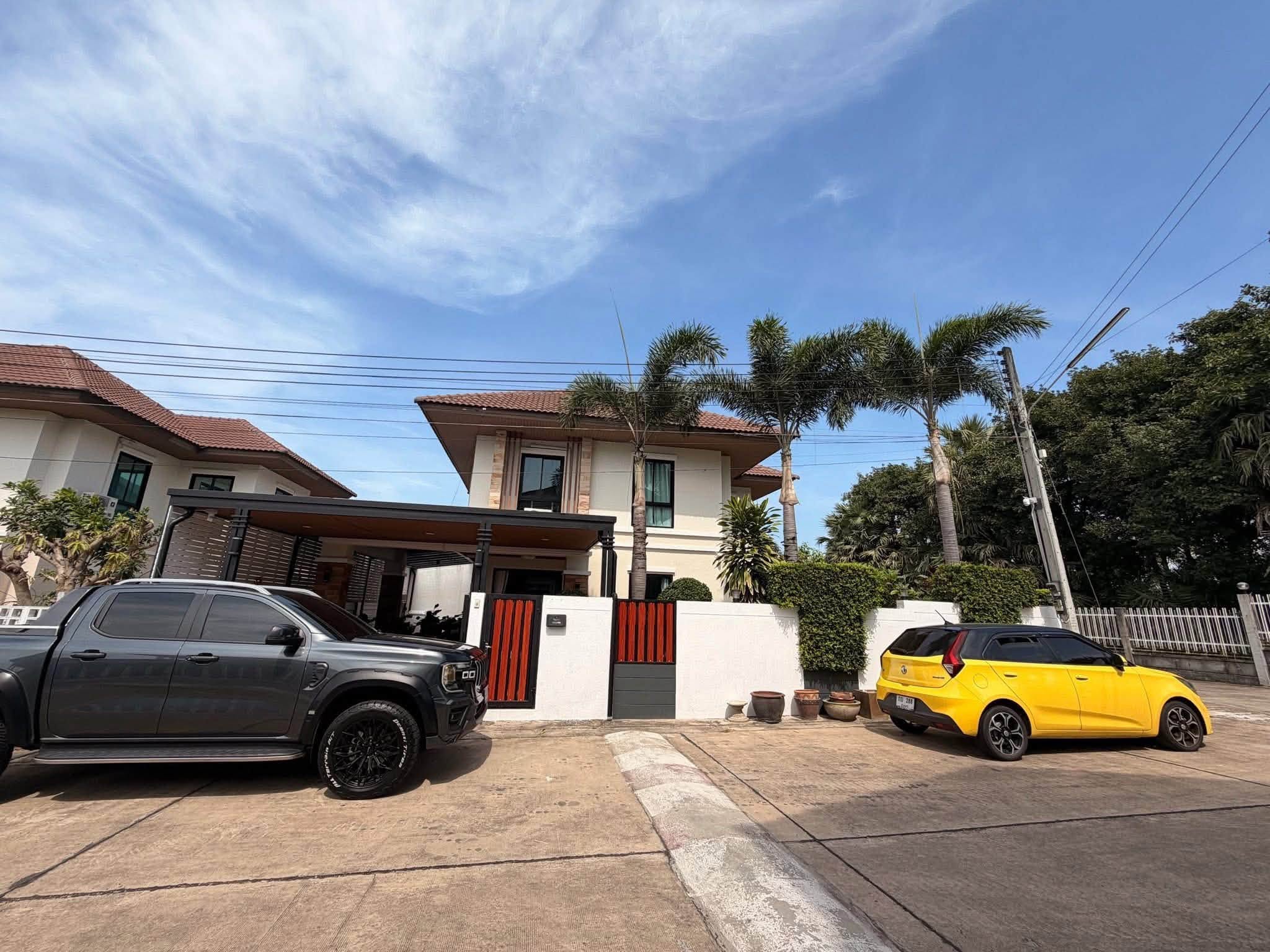 4 Bedroom House for sale at Saen Manee Bang Saray