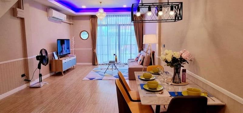 3 Bedroom Townhouse for rent in East Pattaya