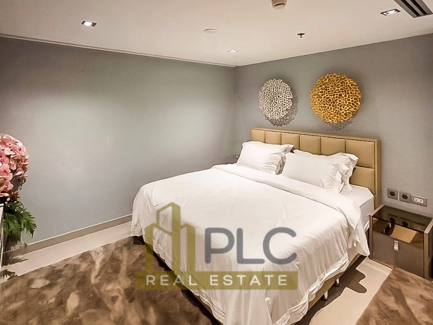 3 Bedroom Condo for sale at Sands Condominium