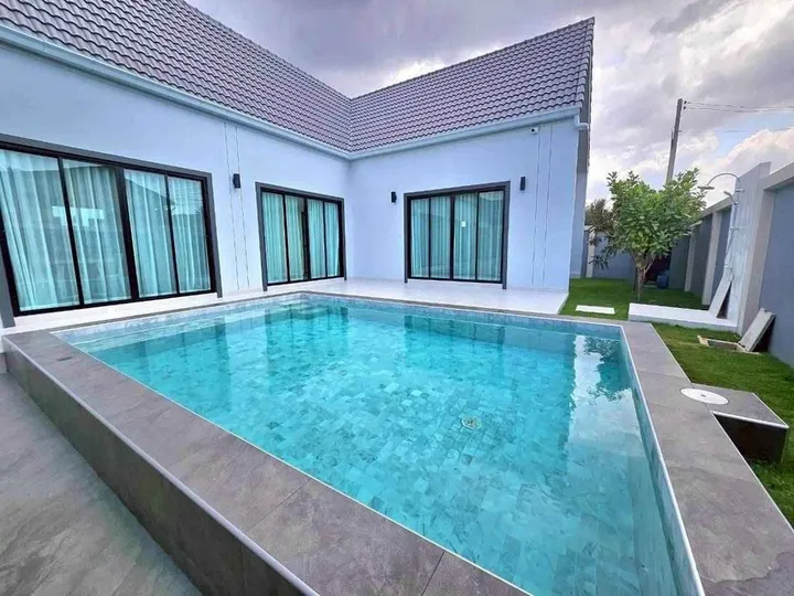 3 Bedroom Villa for rent in Soi Siam