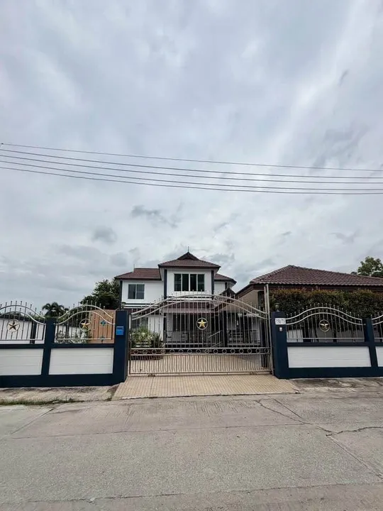3 Bedroom House for rent at Fah Mai At Kan