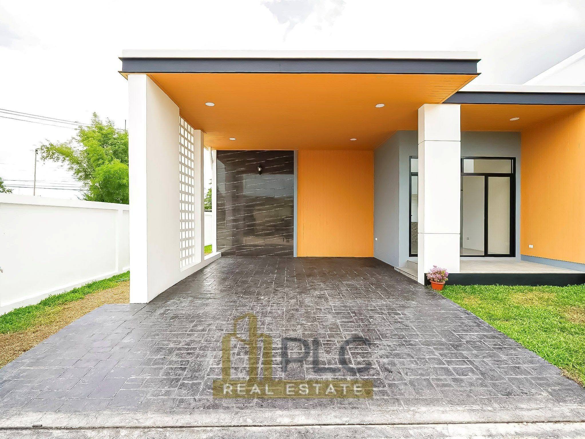 3 Bedroom House for sale in Na Jomtien