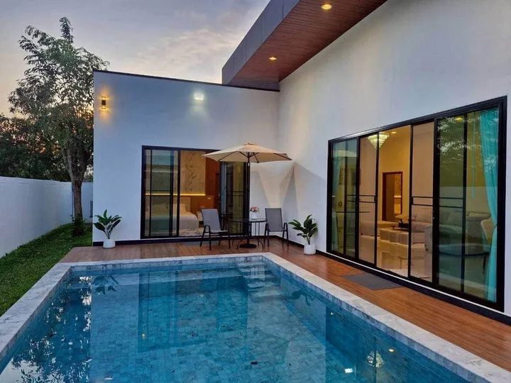 4 Bedroom House for sale in Pong