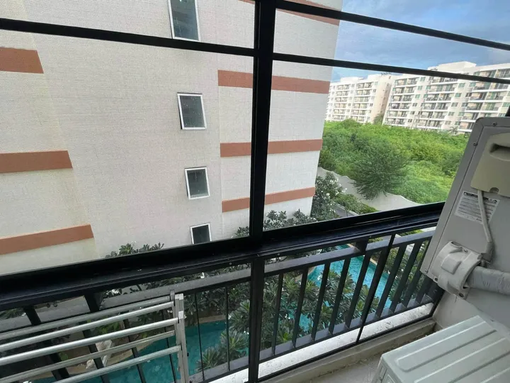 Condo for rent at Park Lane
