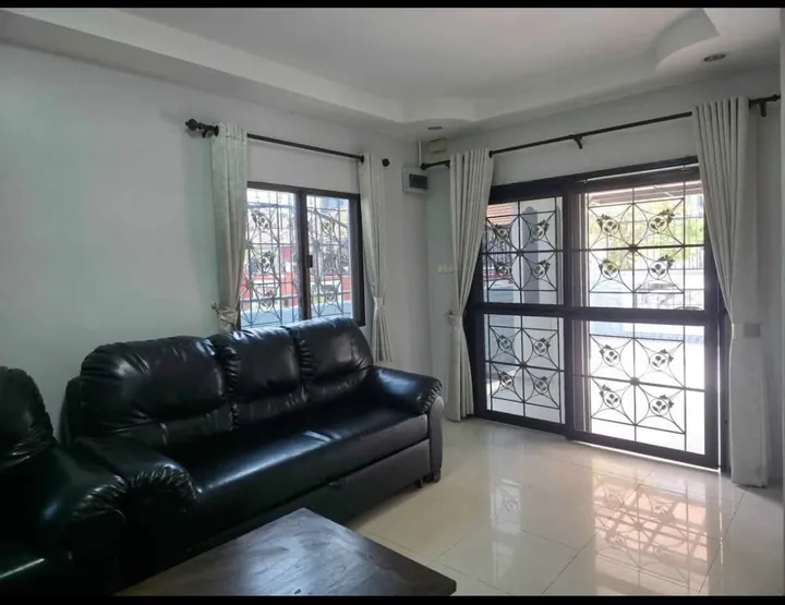 3 Bedroom House for rent at Pattaya Lagoon Village