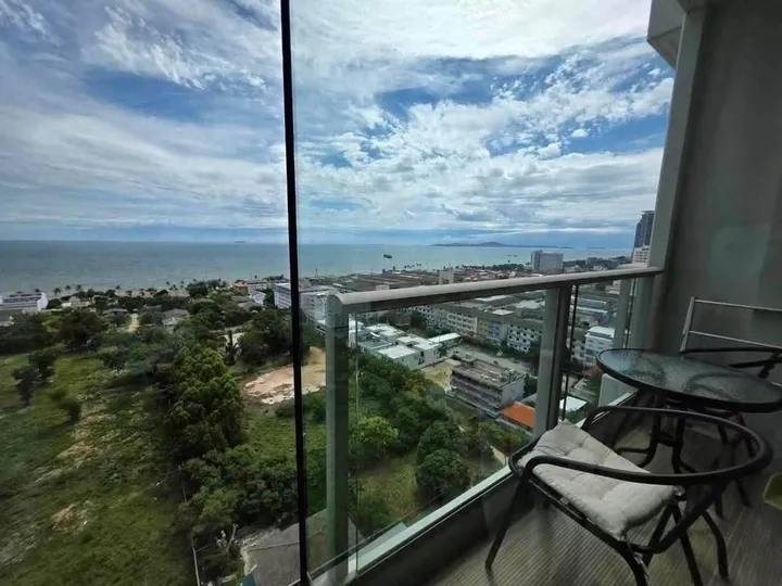 Photo from a listing at The Riviera Jomtien