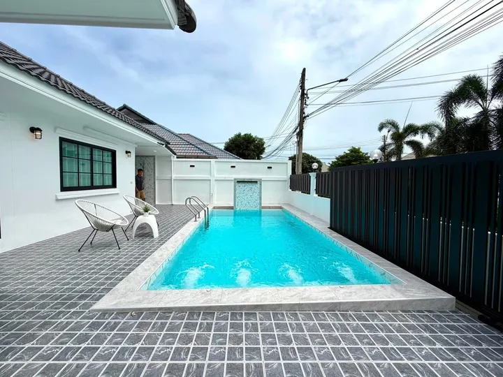 3 Bedroom Villa for sale at Raviporn Village