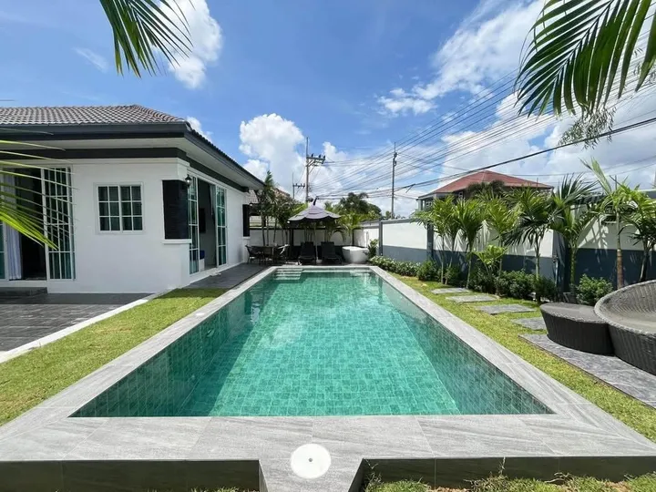 4 Bedroom Villa for rent in Mabprachan