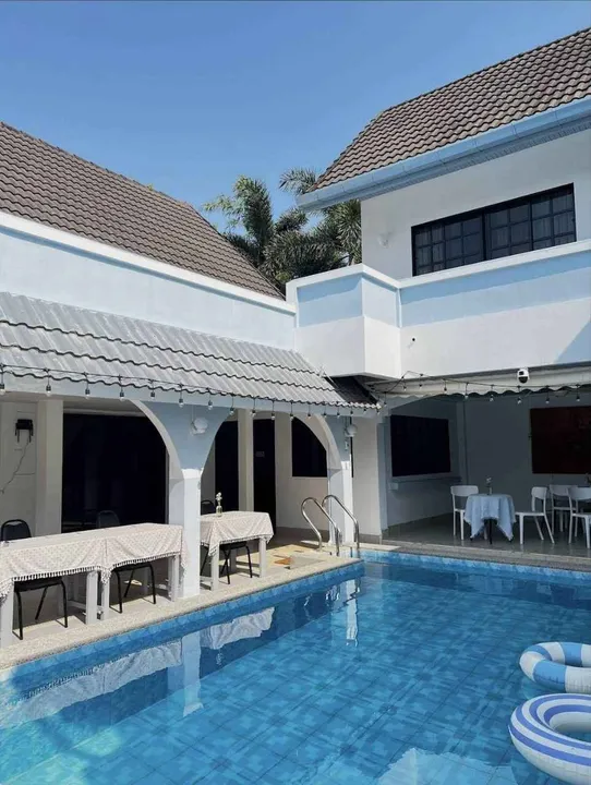 12 Bedroom Villa for rent in Central Pattaya