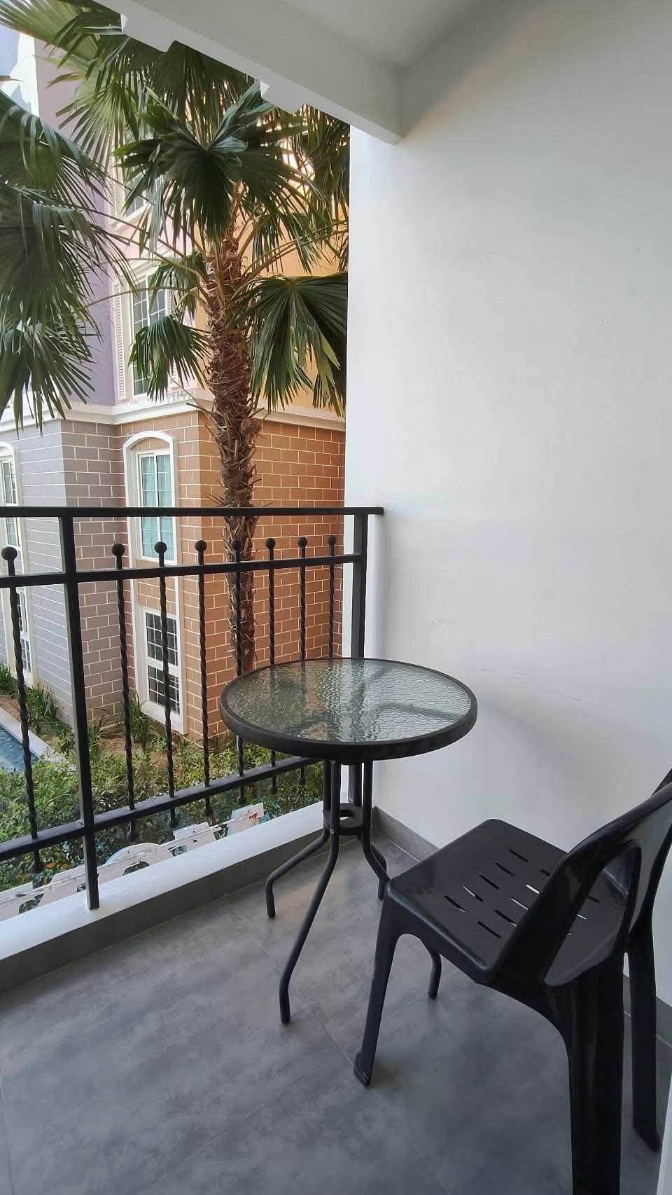 1 Bedroom Condo for rent at Seven Codia
