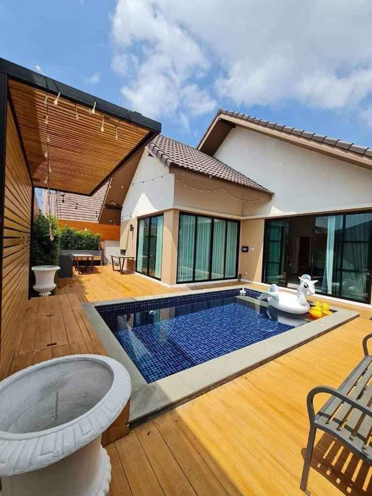 2 Bedroom Villa for rent in Huai Yai