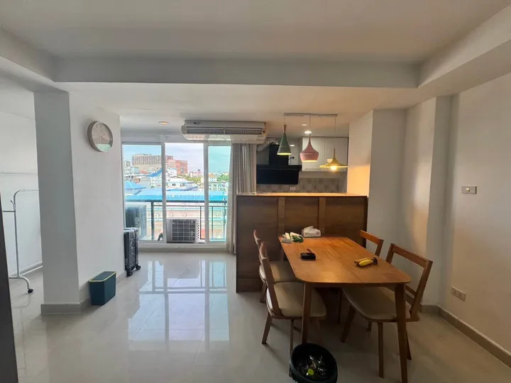 1 Bedroom Condo for rent at 9 Karat