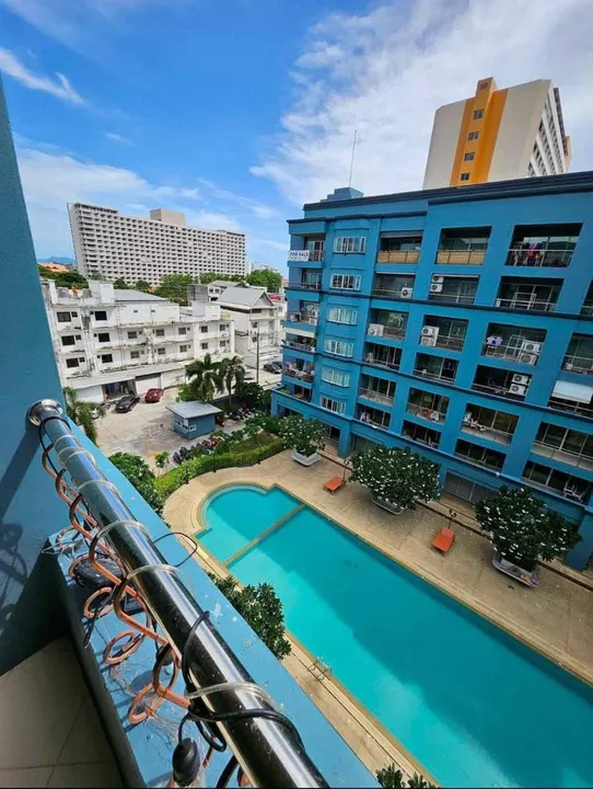 Photo from a listing at TW Jomtien Beach Condominium