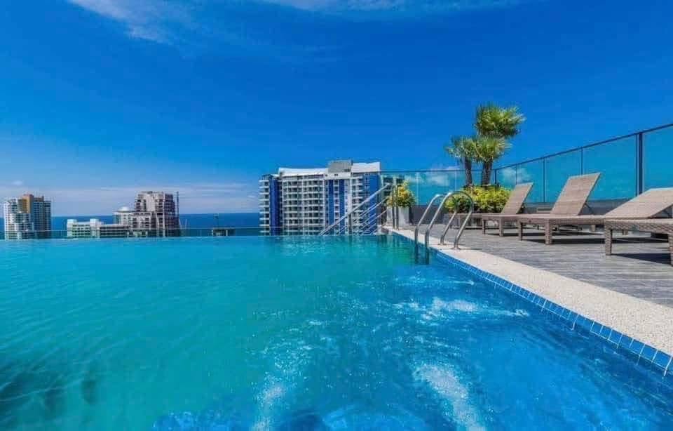 1 Bedroom Condo for rent at The Point