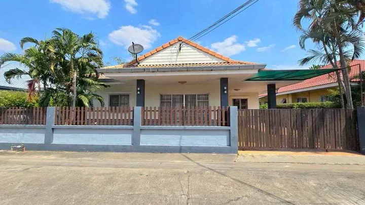 3 Bedroom Villa for rent in Soi Siam