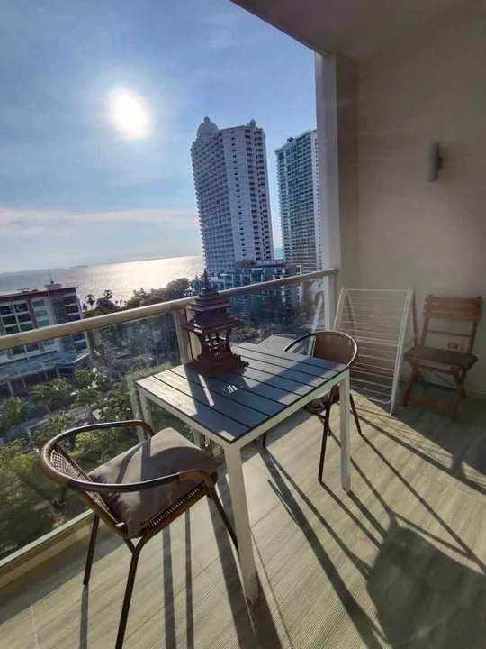 Photo from a listing at Riviera Wongamat