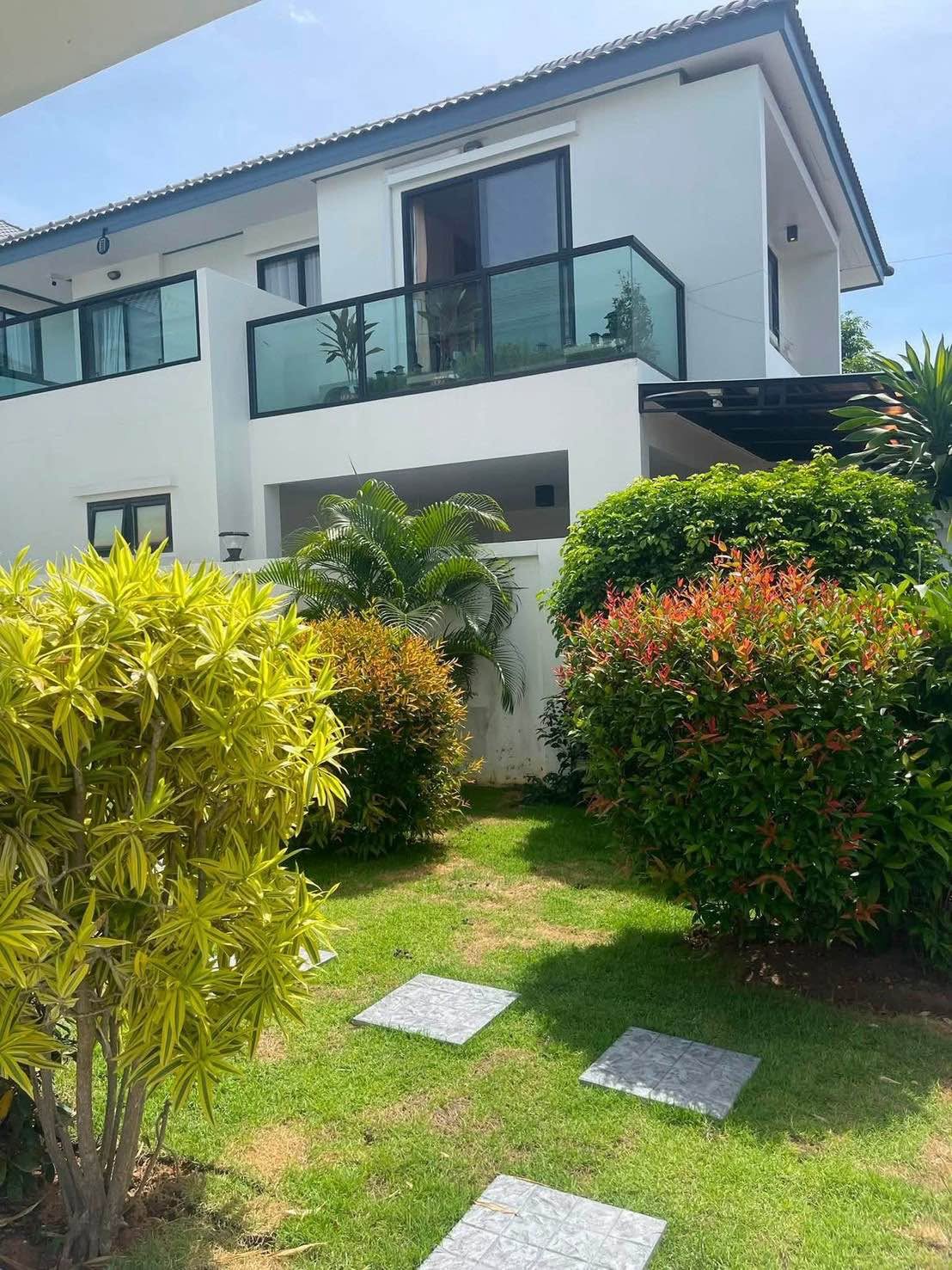 3 Bedroom House for rent in Bang Lamung