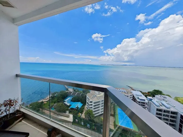 2 Bedroom Condo for sale at The Palm Wongamat