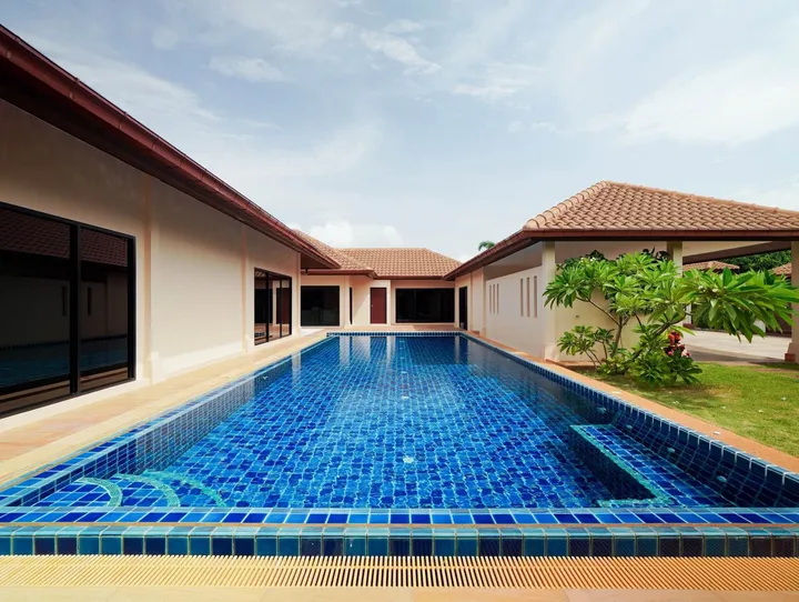 6 Bedroom Villa for sale at Baan Balina 4