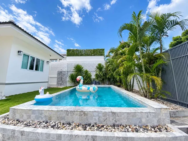 5 Bedroom Villa for rent at View Point Jomtien