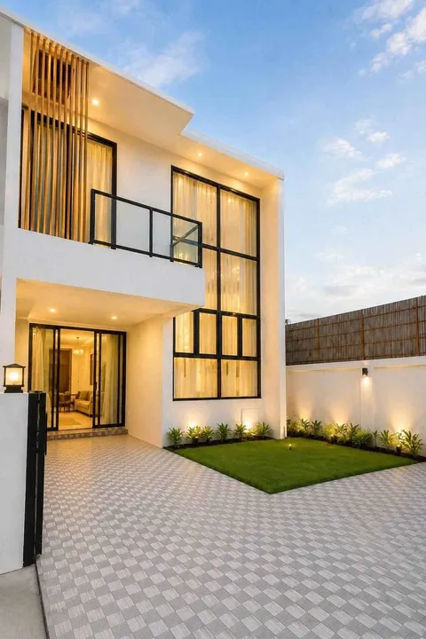 4 Bedroom Townhouse for sale in Na Kluea