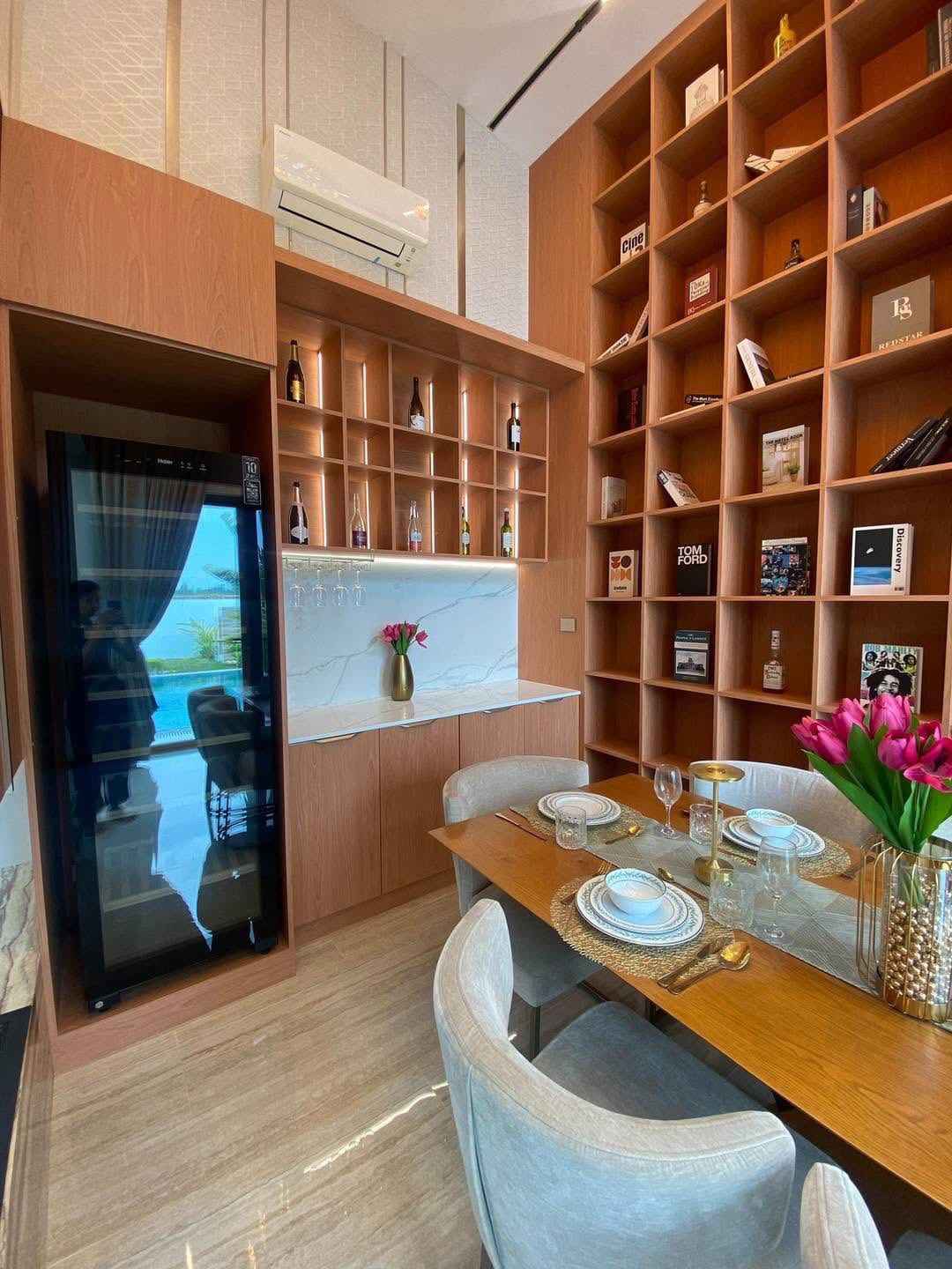 5 Bedroom Villa for sale in Mabprachan